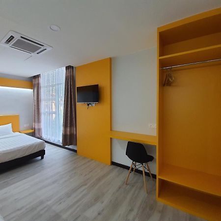 Paradian Hotel 세렘반 외부 사진