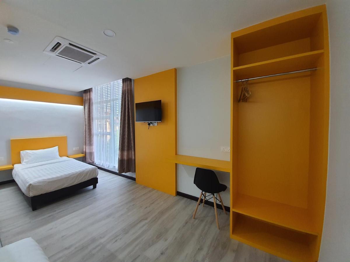 Paradian Hotel 세렘반 외부 사진