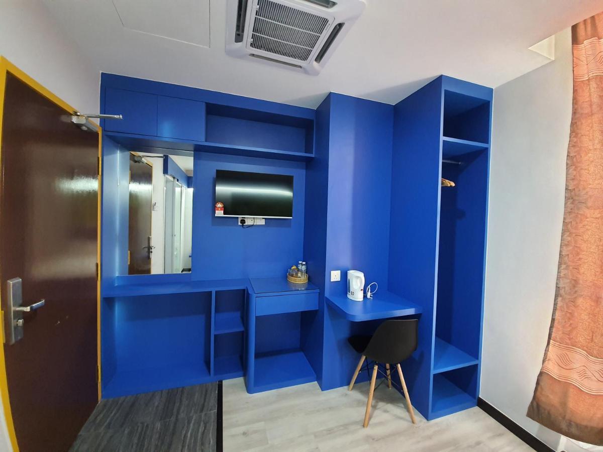 Paradian Hotel 세렘반 외부 사진